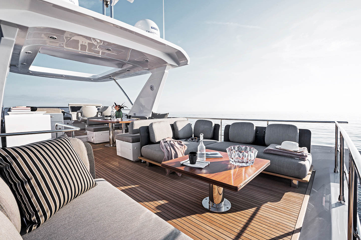 68 azimut Cerulean Miami Beach Charters 3 (1)